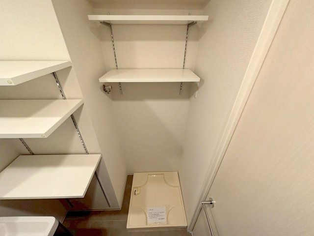 セレニテ西中島アリア壱番館の浴室