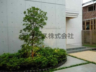 【エントランス】