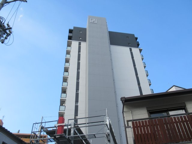 エステムコート神戸湊町の外観|きれいな外観です