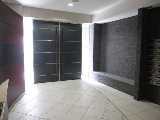 ランエージ新御徒町のロビー