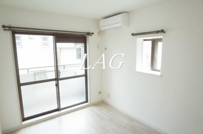 【居間・リビング】 | ジョイフル津田沼 | 洋室のお部屋です。