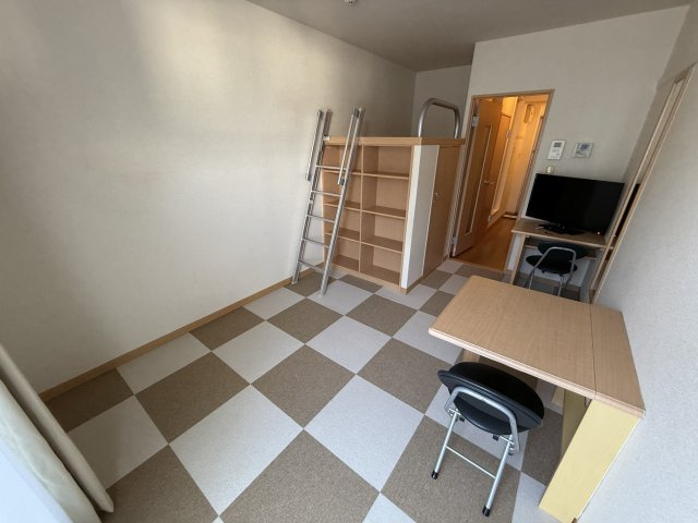 レジデンスローズの居間・リビング