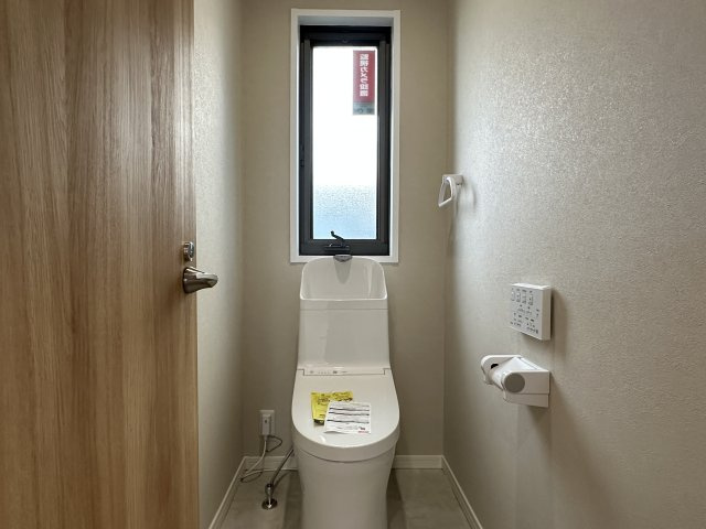 神戸市須磨区北落合2丁目戸建のトイレ