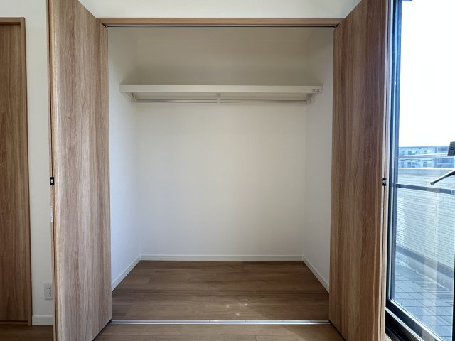 神戸市須磨区北落合2丁目戸建の収納