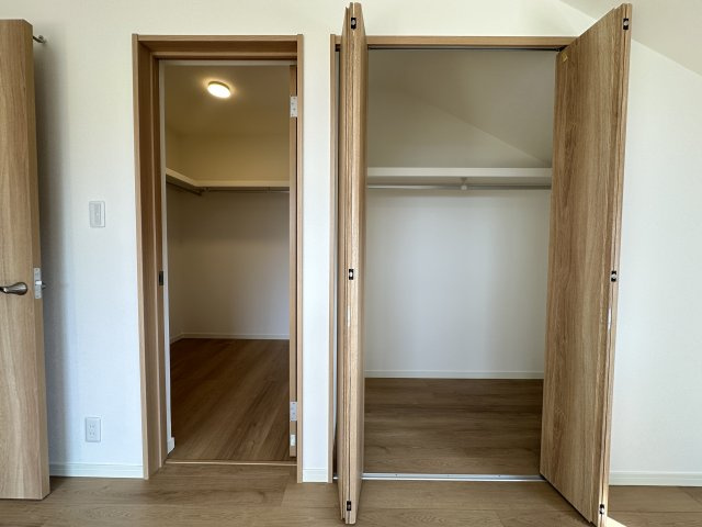 神戸市須磨区北落合2丁目戸建の収納