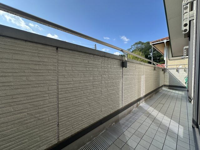 神戸市須磨区北落合2丁目戸建のバルコニー