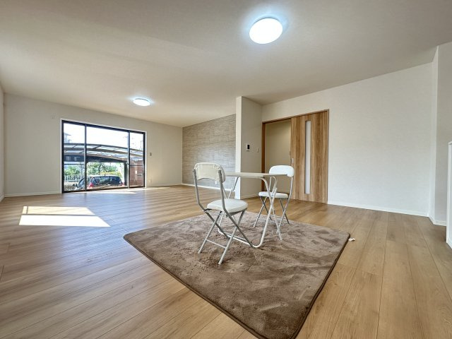 神戸市須磨区北落合2丁目戸建の居間・リビング