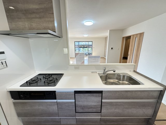 神戸市須磨区北落合2丁目戸建のキッチン