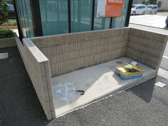 コンフォール瑞江Ⅵのその他共用部分|敷地内ゴミ置き場あります♪