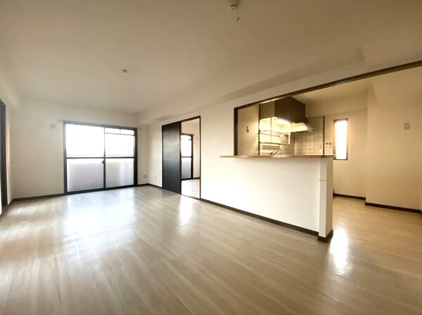 アプローズの居間・リビング