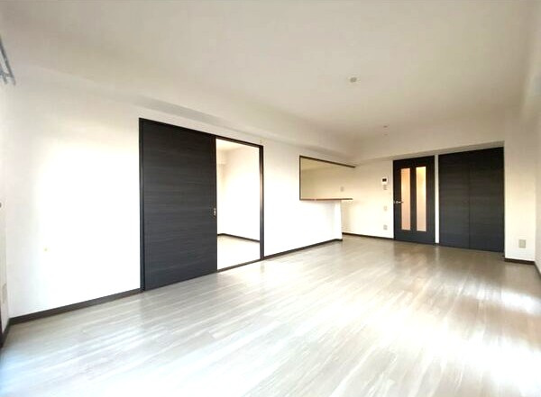 アプローズの居間・リビング