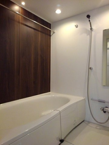 リヴフラットの浴室