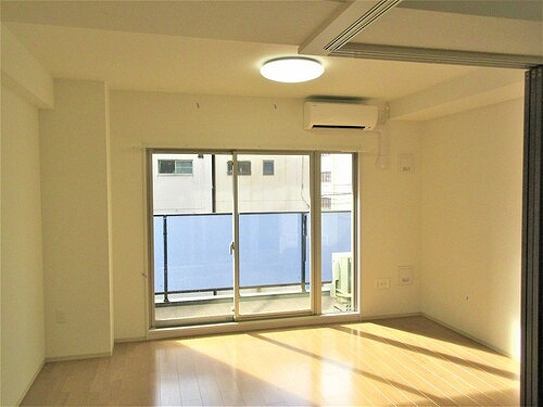 ＯＫＢアヴェニール菊井町の居間・リビング|リビング・ダイニング　※同タイプの部屋のお写真です