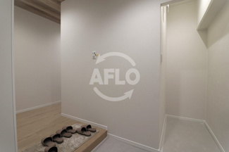 【玄関】 | クローバーハイツ阿波座　明治小学校区