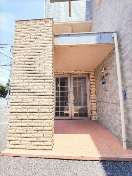 楪のエントランス