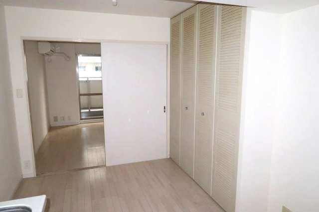 トリニティー芝浦の収納