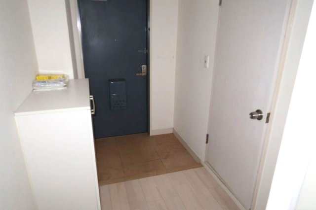 トリニティー芝浦の玄関