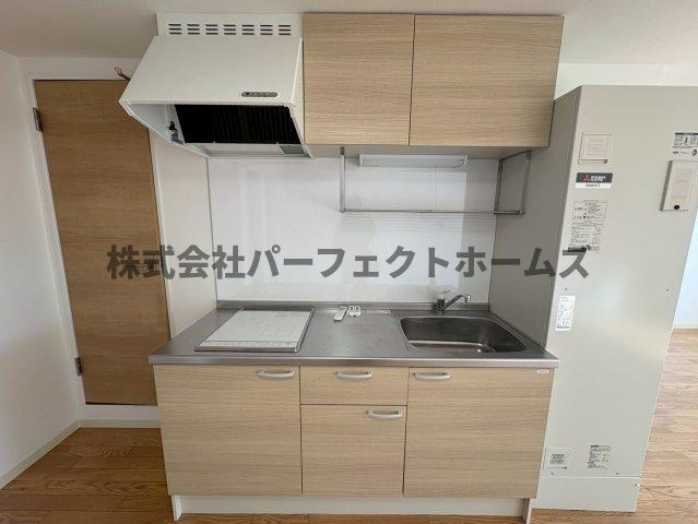 田中ビルのキッチン|コンパクトなキッチンで掃除もラクラク