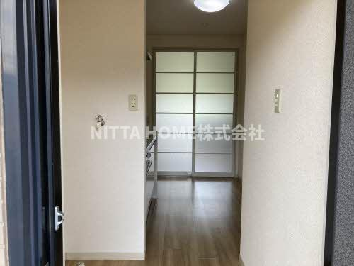 ヴィラ・かしの木Ⅰ，Ⅱのその他|玄関入ってすぐのダイニングです◇