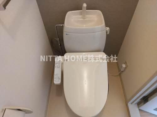 ヴィラ・かしの木Ⅰ，Ⅱのトイレ|もちろん、ウォシュレット付き♪