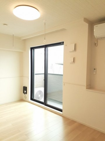 アンソレイエ　　刈谷市近郊の賃貸はクラスホームの居間・リビング|ゆったり過ごせる居間です