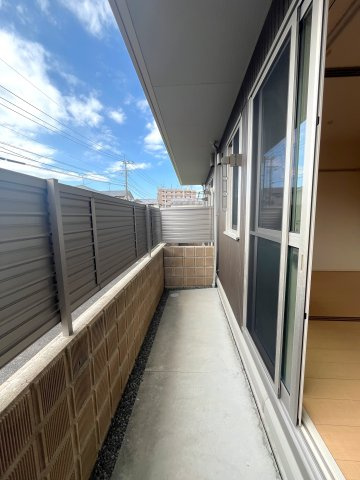 ルルディのバルコニー