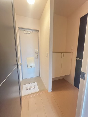 ルルディの玄関