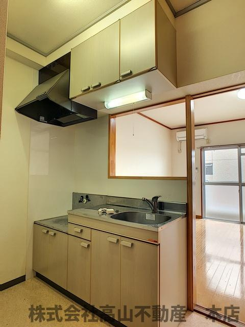 アネックス赤間のキッチン