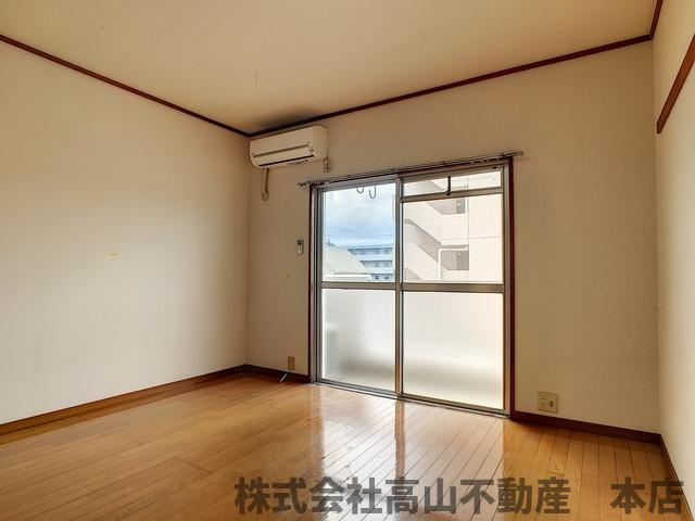 アネックス赤間の居間・リビング