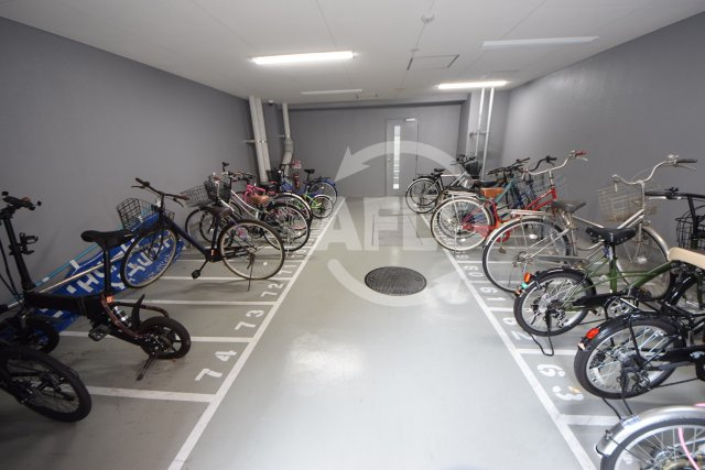 エスライズ天王寺EASTの駐車場|エスライズ天王寺EAST　駐輪場