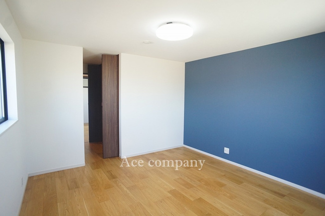 【寝室】 | 東大阪市中小阪1丁目　【1号地/全2区画】 | 【3階：ゆったり洋室9.29帖♪】ウォークインクローゼット完備です♪