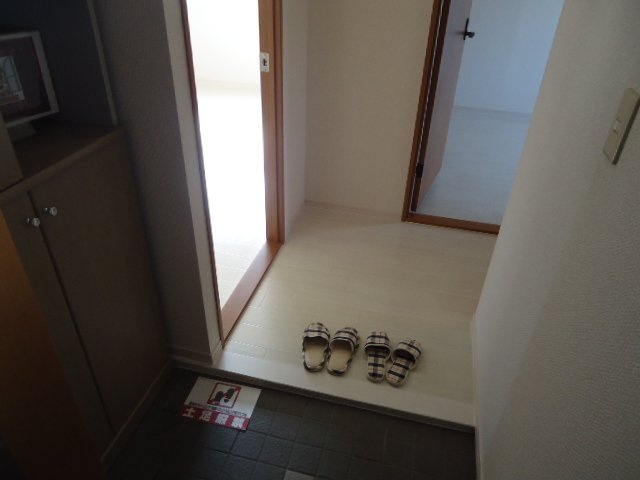 ガーデンヒルズＮの玄関|玄関