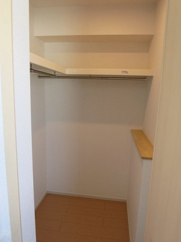 グランデ・フィオーレ　　刈谷市近郊の賃貸はクラスホームの収納|収納豊富です