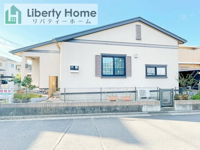 牛久市中央1丁目　中古戸建の外観