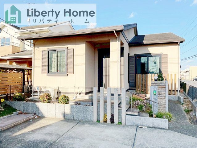 牛久市中央1丁目　中古戸建の外観