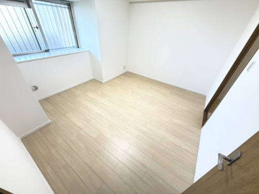 スペリオシティ泉北深井の洋室