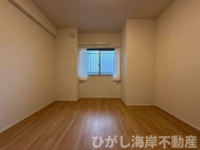 グラン・コート湘南茅ヶ崎の洋室|新規リフォーム完了！　5帖　洋室