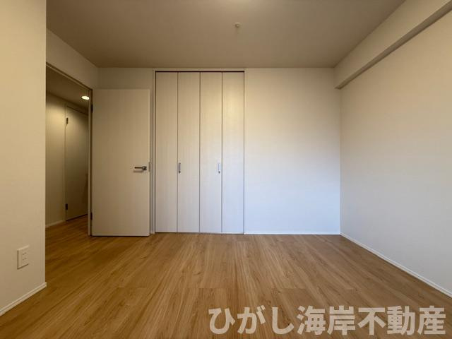 グラン・コート湘南茅ヶ崎の寝室|新規リフォーム完了！　6.8帖　洋室