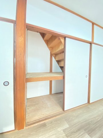 中穂積貸家の収納