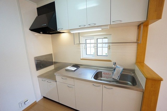 スウィートライフ野間Ｂのキッチン|お料理しやすいキッチンです