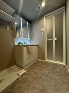 【ランドリースペース】藤和ハイタウン吉浦 