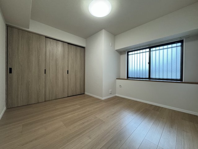 【洋室】藤和ハイタウン吉浦 