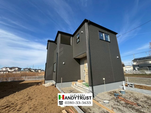 【Livele Garden】　久喜市佐間　全2邸