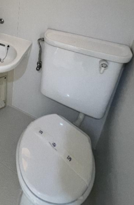 Grand Value 小日向(旧シャルム小日向)のトイレ