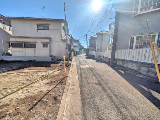 練馬区東大泉６丁目　土地　西武池袋線　大泉学園の前面道路含む現地写真