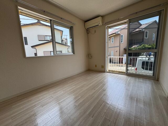 ハイムライラックＢの寝室|洋室約６帖