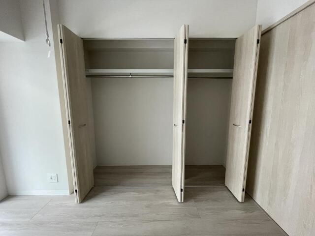 ＭＥＩＮ　ＳＣＨＬＯＳＳ亀戸の収納