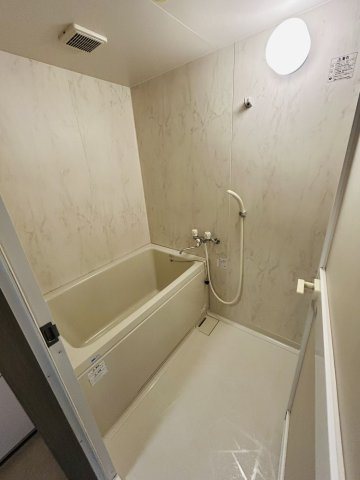 ティファニーヒルズの浴室|コンパクトで使いやすいお風呂です