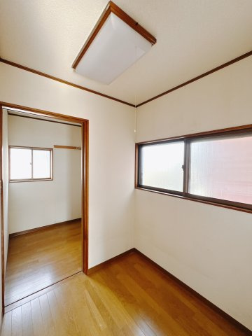 【中古戸建】高崎市倉賀野町の収納|■納戸｜納戸付きですので、自分時間も充実・収納としても使用できます♪