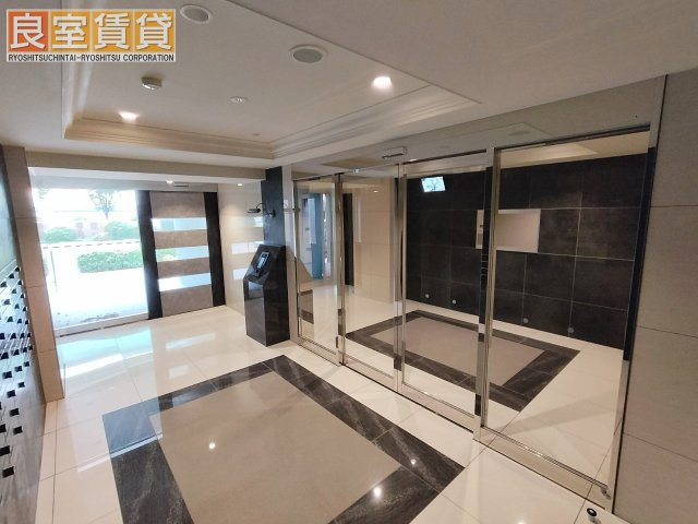 【ロビー】 | GRANDUKE高辻